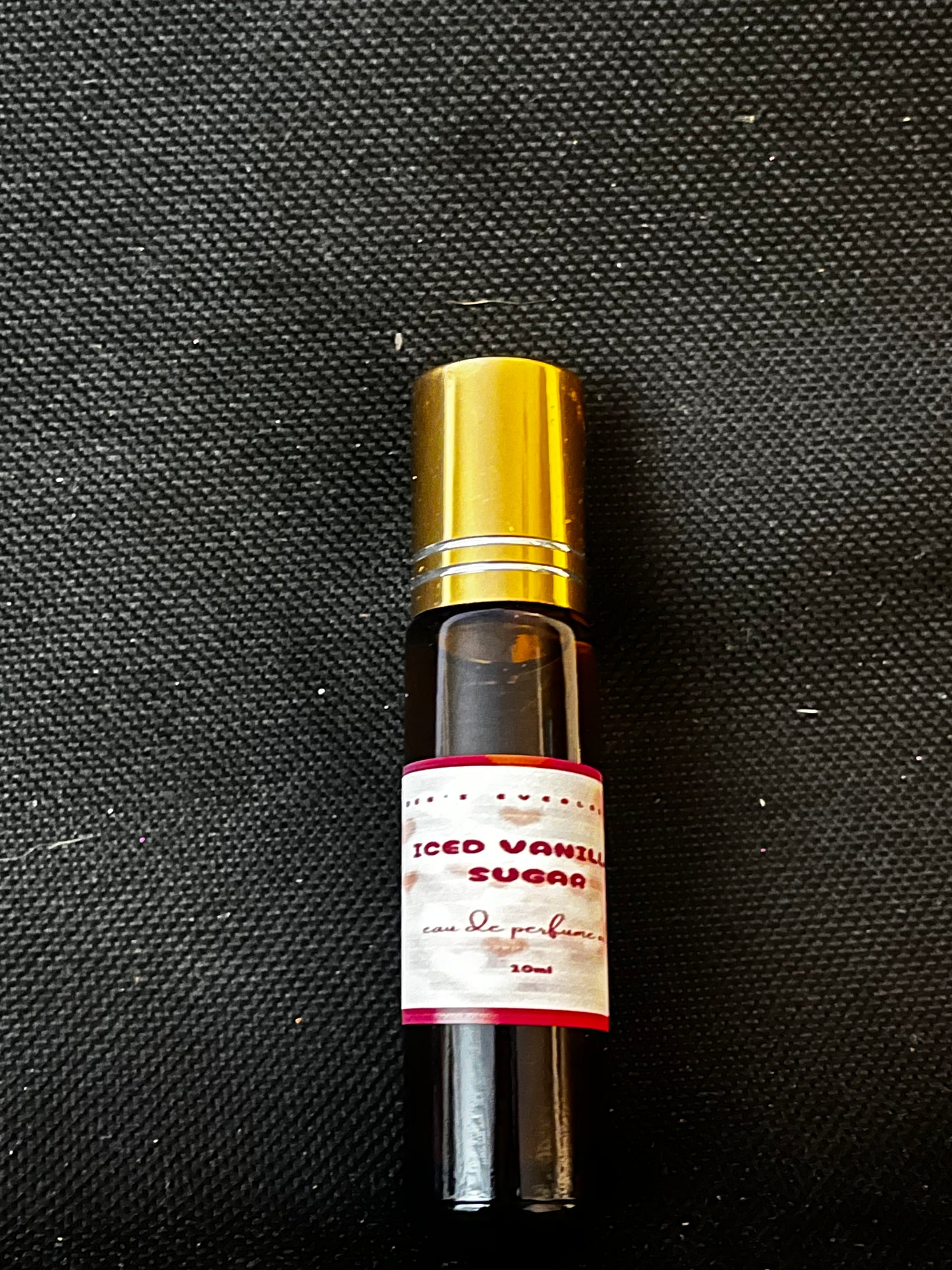 Perfume oil